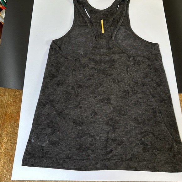 Lole grey camisole athletic top Small - Picture 4 of 5